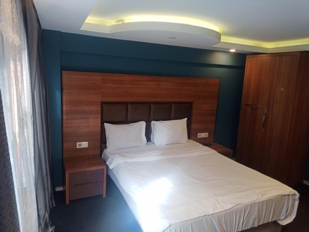 Elite Brand Otel 3*